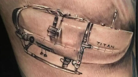 Read more about the article Bloke Gets Bizarre Tat Of Doomed Titan Sub On Leg
