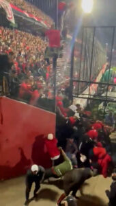 Read more about the article Shocking Fan Avalanche Halts Football Match