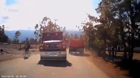 Read more about the article Dashcam Films Moment Lorry Slams Into Bus Full Of Kids, Killing Three